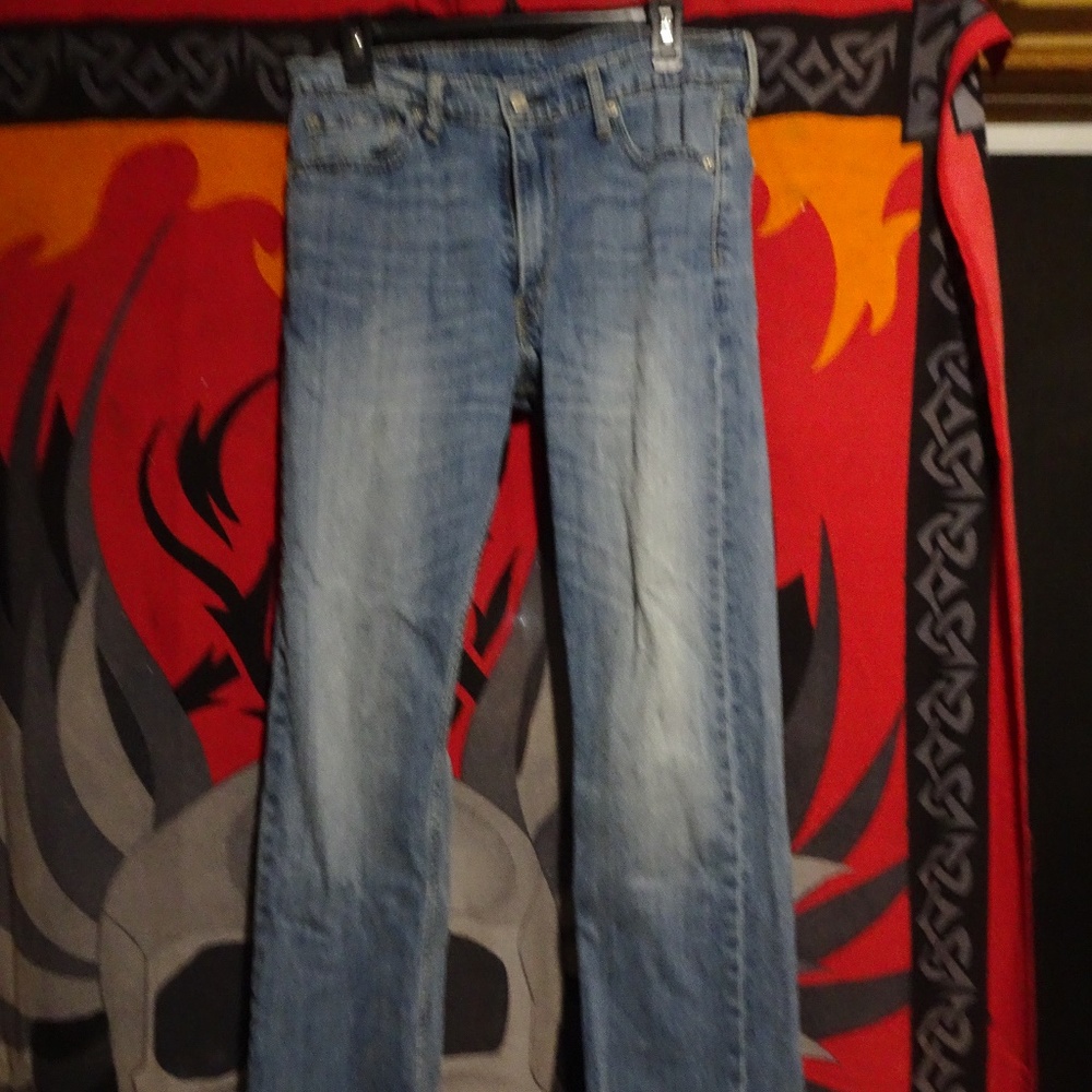 Levi Jean